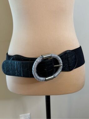Glam black croc embossed stretch belt shimmery silver buckle SZ M/L